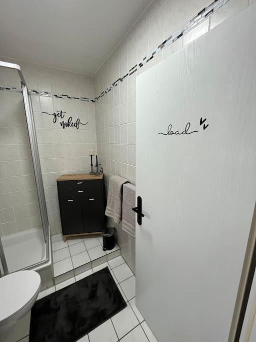 Modernes Apartment In 켐니츠 외부 사진